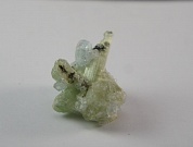 Топаз,берилл (сростки кристаллов) 25*25*25 мм фото
